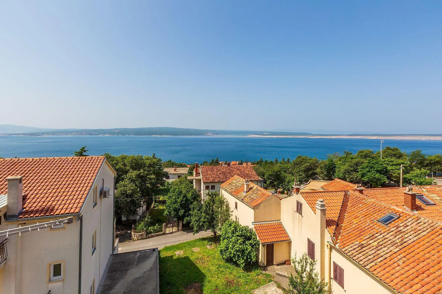 Helles Apartment Nur 650 Meter Zum Strand Mit Herrlichem Meerblick, Privatem Balkon, Waschmaschine Dramalj Croatia
